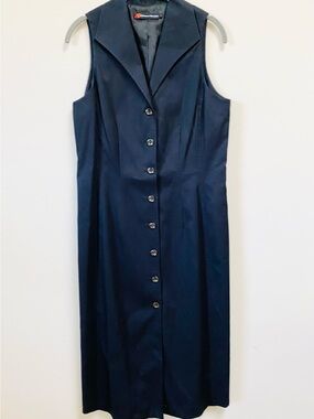 Sleeveless Black Button-Front Dress